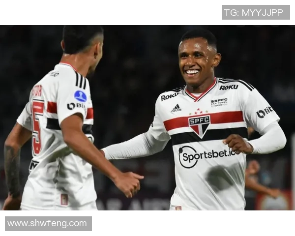 帕梅拉斯与阿瓦依激战正酣谁能在这场较量中笑到最后